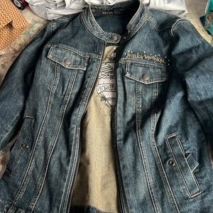 Hardly worn women’s Harley Davidson jacket